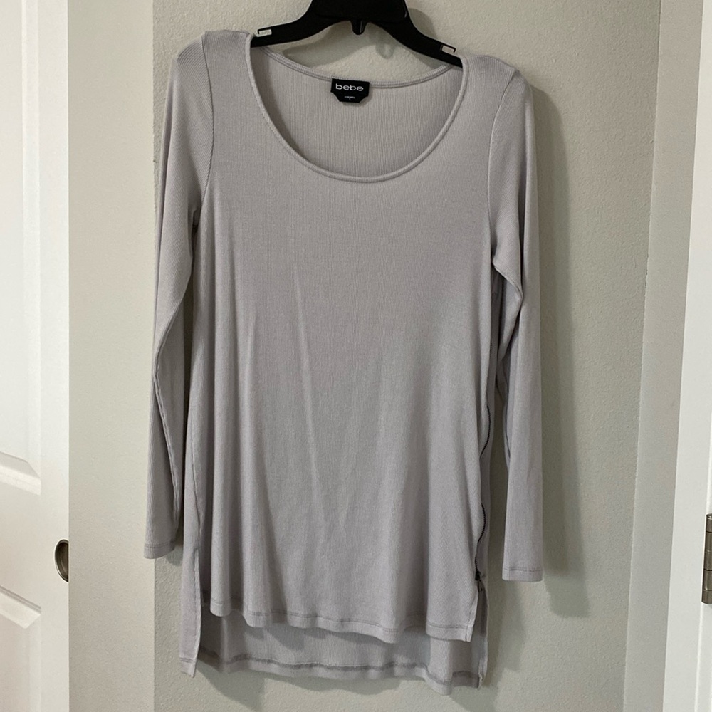 Bebe Side Zipped Long Sleeve Top